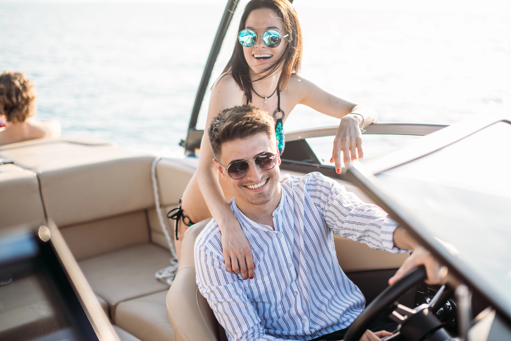 Have overseas visitors coming? Show them Brisbane and the Gold Coast in a Surfers Rent A Car people mover - Gold Coast